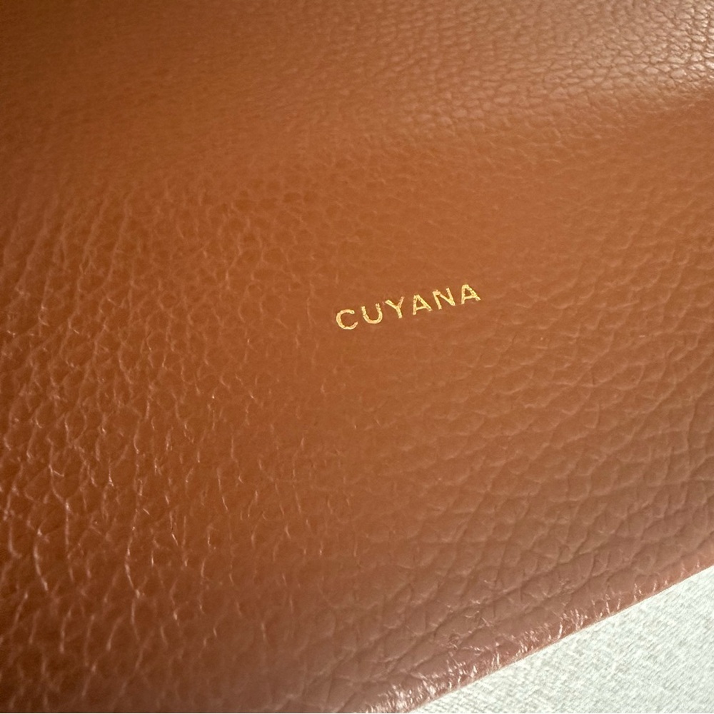 Cuyana Tall Large Leather Tote Bag in Cognac Brown - Picture 7 of 13